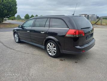 VERKOCHT vectra TD 138dkm+carpass en reeds gekeurd beschikbaar voor biedingen