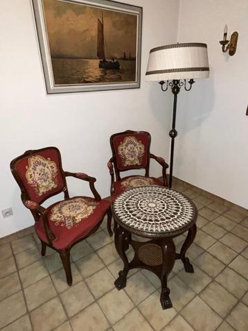 2 stoelen Lodewijk XV stijl
