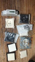 stopcontact, kapjes, schakelaar, stroomverbruik meter niko, Ophalen of Verzenden, Nieuw, Schakelaar