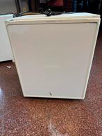 Mini koelkast met vriezer, Elektronische apparatuur, Koelkasten en IJskasten, Gebruikt, Met aparte vriezer, 45 tot 60 cm, Ophalen