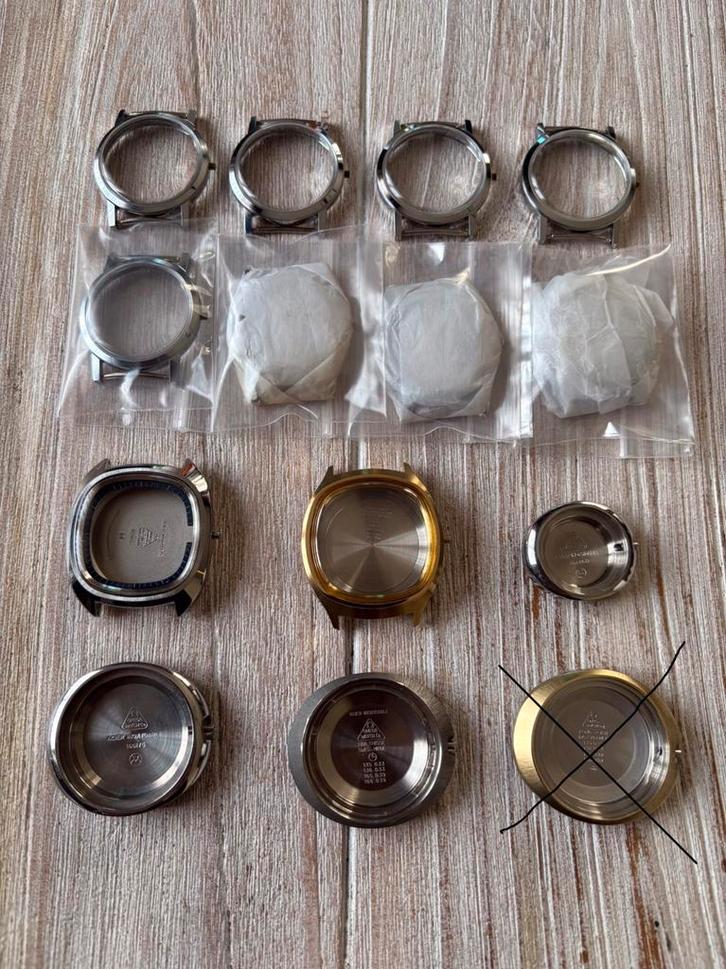 Boîtiers de montres NOS Omega., Bijoux, Sacs & Beauté, Accessoires Autre, Neuf, Enlèvement ou Envoi