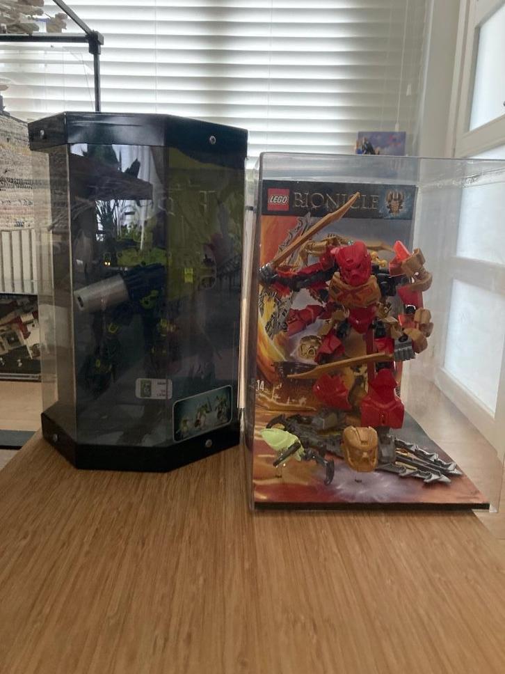 Lego display Bionicle 70787 & 8686, Kinderen en Baby's, Speelgoed | Duplo en Lego, Zo goed als nieuw, Lego, Complete set, Ophalen of Verzenden