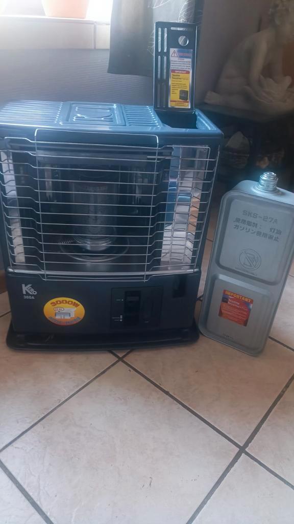 Poêle à mèche Kero 360A – 3000 W, Doe-het-zelf en Bouw, Verwarming en Radiatoren, Kachel, Ophalen