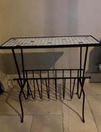 Lectuurbak met tafeltje, Ophalen, Gebruikt