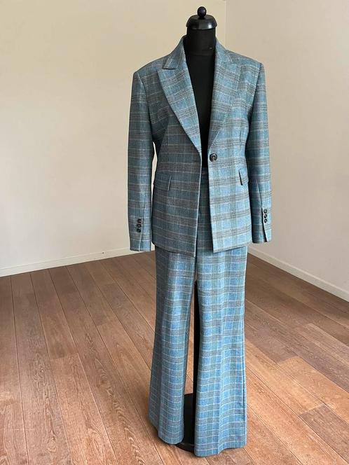 Broeken en blazer, Pinko, Fr38/40, nieuwstaat, Vêtements | Femmes, Vestes & Costumes, Comme neuf, Enlèvement ou Envoi