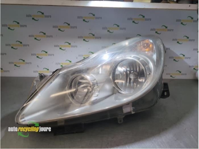 Phare gauche d'un Opel Corsa, Autos : Pièces & Accessoires, Éclairage, Opel, Utilisé, 3 mois de garantie