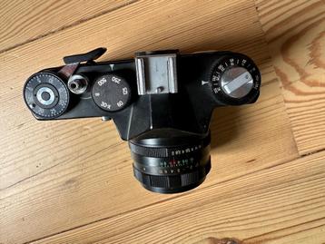 Helios 58mm f2 et boitier Zenit TTL  beschikbaar voor biedingen
