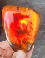 prachtig amber barnsteen sumatra indonesie 152 gram, Ophalen of Verzenden, Fossiel