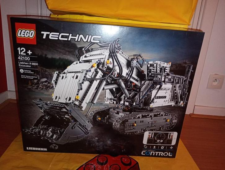 LEGO 42100 Excavatrice Liebherr R 9800, Enfants & Bébés, Jouets | Duplo & Lego, Neuf, Lego, Ensemble complet, Enlèvement ou Envoi