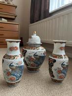Set van 3 chinese vazen, Ophalen