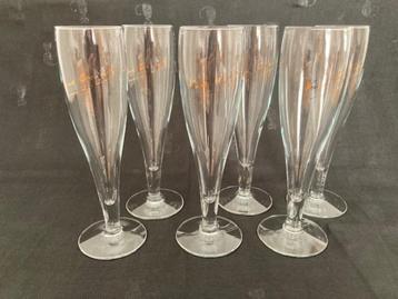 6 Champagneglazen  beschikbaar voor biedingen