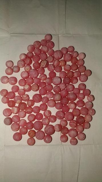 Rhodochrosite bolletjes  beschikbaar voor biedingen