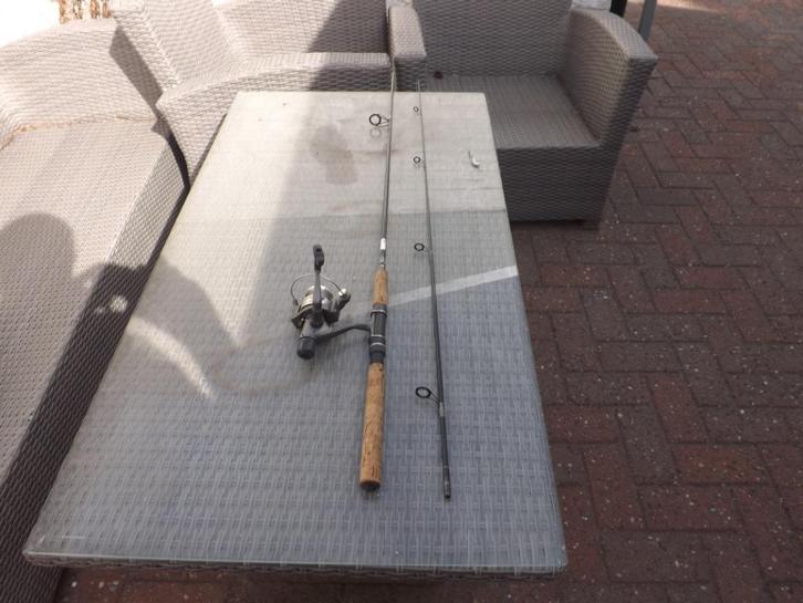 spinhengel van ELITE 210 met molen op, Watersport en Boten, Hengelsport | Roofvissen, Gebruikt, Werphengel, Ophalen