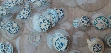 Lot van 2400 antieke kristal horloge glazen , alle maten . beschikbaar voor biedingen