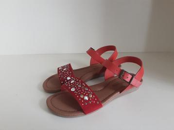 Sandales rouges Billowy pour filles - neuves - taille 33