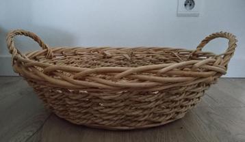 Mandje riet/touw beschikbaar voor biedingen