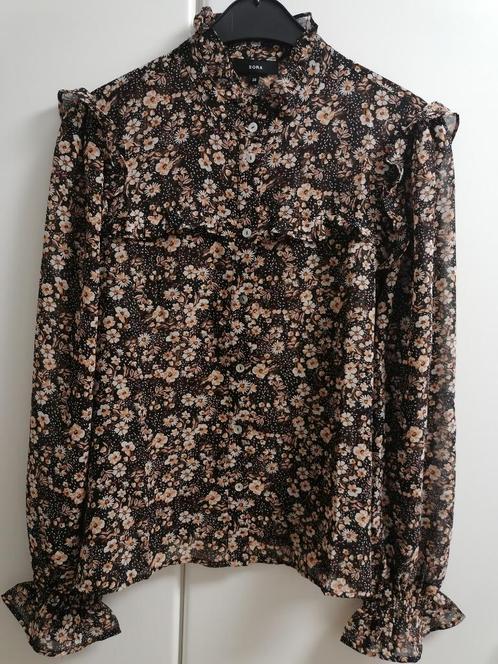 Bruin gebloemde bloes met lange mouwen, 38, Kleding | Dames, Blouses en Tunieken, Zo goed als nieuw, Bruin, Ophalen of Verzenden