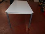 2 Stevige tafels, Hobby en Vrije tijd, Ophalen of Verzenden, Gebruikt