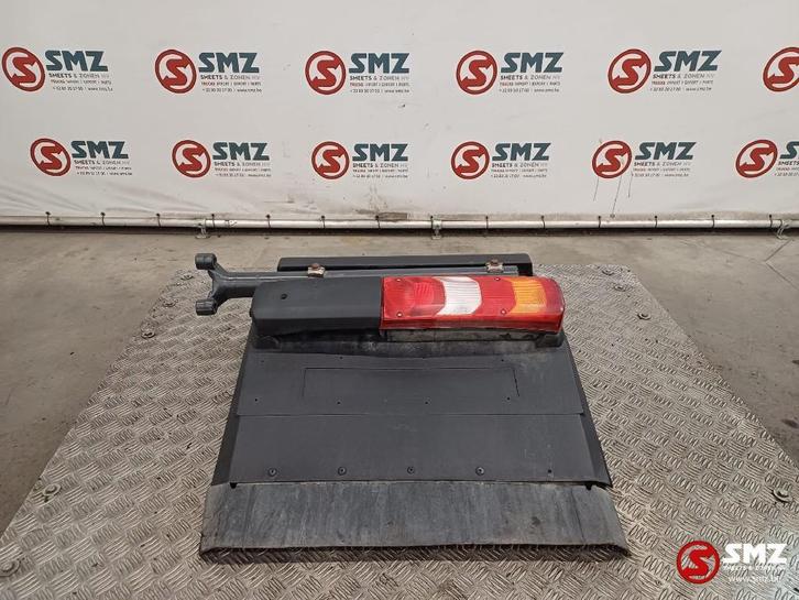 Occ spatbord achteraaan rechts Mercedes, Auto-onderdelen, Vrachtwagen-onderdelen, Mercedes-Benz, Carrosserie en Plaatwerk, Gebruikt