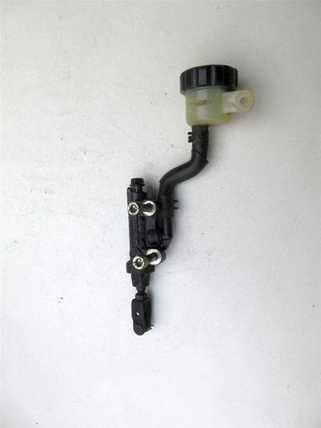 Yamaha XJ600S rempomp achter Brembo XJ 600 rem pomp achter beschikbaar voor biedingen
