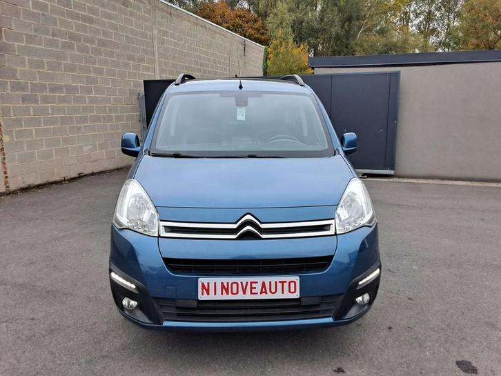 Citroën Berlingo 1.6 VTi Feel Edition CARPLAY AIRCO PARKH A, Auto's, Citroën, Bedrijf, Te koop, Berlingo, ABS, Airbags, Airconditioning