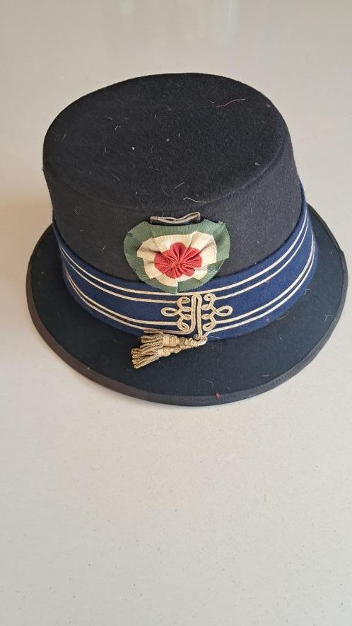 CHAPEAU A IDENTIFIER, Verzamelen, Militaria | Algemeen, Landmacht, Helm of Baret, Ophalen of Verzenden