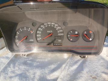 FORD Fiesta mk 2/ 3:240 km/h snelheidsmeter + cpt-rpm + mete beschikbaar voor biedingen