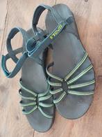 Teva sandalen in goede staat - maat 40, Kleding | Dames, Schoenen, Ophalen of Verzenden, Gedragen