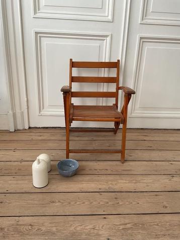 Opvouwbare vintage kleine kinderstoel  beschikbaar voor biedingen