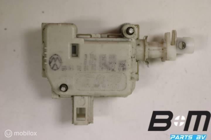 Stelelement voor tankklep Volkswagen Polo 9N, Auto-onderdelen, Overige Auto-onderdelen, Gebruikt