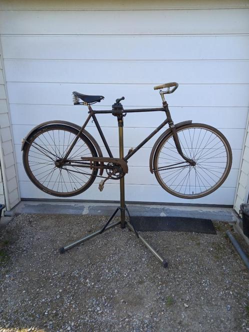 Fiets van omstreeks 1937, Fietsen en Brommers, Fietsen | Heren | Herenfietsen, Gebruikt, Overige merken, Ophalen