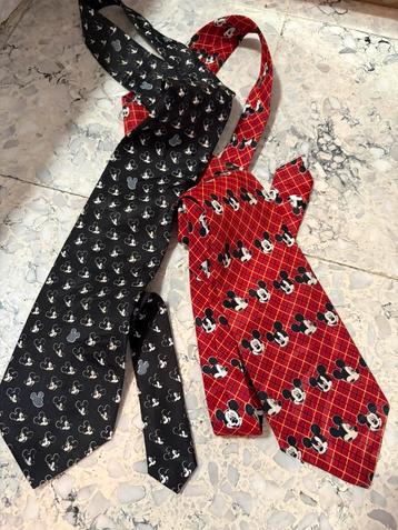 Vintage stropdassen Micky Mouse beschikbaar voor biedingen