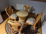 Rotan eettafel, Huis en Inrichting, Tafels | Eettafels, Ophalen, Rond, Zo goed als nieuw, Vier personen