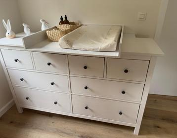 Commode hemnes beschikbaar voor biedingen