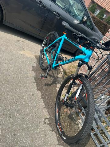 Trek xcaliber 9 beschikbaar voor biedingen