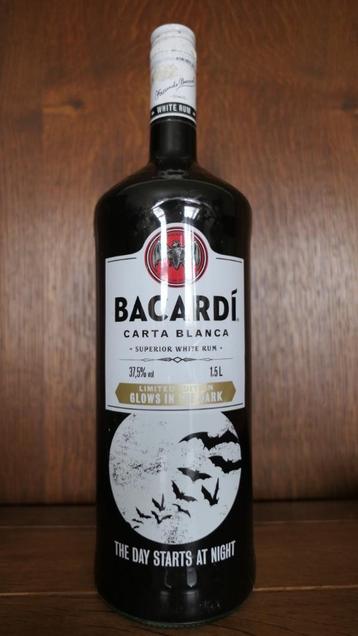 Bacardi Rum - Limited Edition - Glows in the Dark beschikbaar voor biedingen