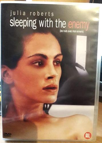 DVD Les Nuits avec mon ennemi / Julia Roberts beschikbaar voor biedingen