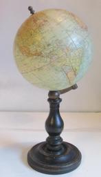 klein antiek wereldbolletje globe Forest Paris 1910    135, Verzenden