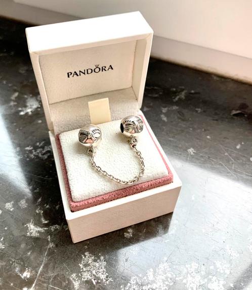 Chaine de sécurité Pandora, Handtassen en Accessoires, Bedels, Pandora, Zilver