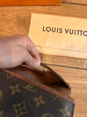 Porte feuille louis Vuitton beschikbaar voor biedingen