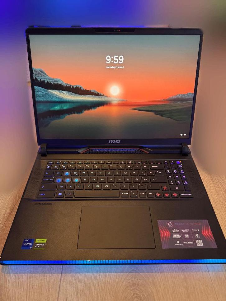 MSI GE78XH Laptop, Informatique & Logiciels, Ordinateurs portables Windows, Comme neuf, 17 pouces ou plus, SSD, 4 Ghz ou plus