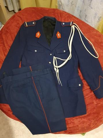 Rijkswacht uniform 4 beschikbaar voor biedingen