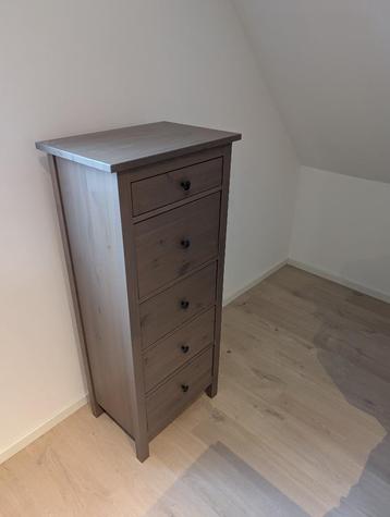 Hemnes Ikea ladekast 5 lades beschikbaar voor biedingen