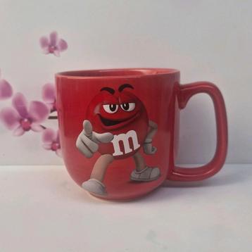 ❤️ Red M&M Mok  beschikbaar voor biedingen