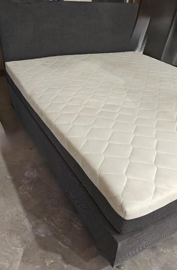 bed 160x200 beschikbaar voor biedingen