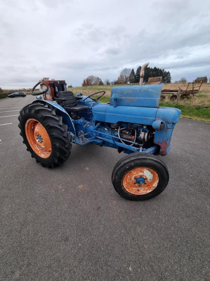 tracteur fordson Dextra, Articles professionnels, Agriculture | Tracteurs, 7500 à 10000, Ford, jusqu'à 80 ch, Oldtimer/Ancêtre