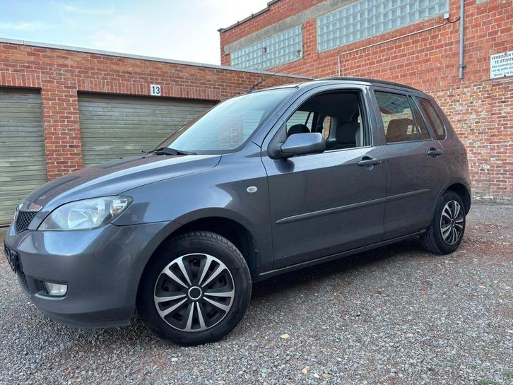 Mazda 2 1.4i 2003* rijd en start goed, Auto's, Mazda, Particulier, ABS, Benzine, Handgeschakeld, Ophalen