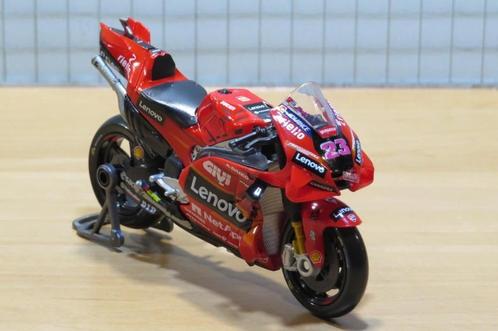 Enea Bastianini Ducati Lenovo Desmosedici 2023 1:18 maisto 3, Hobby & Loisirs créatifs, Voitures miniatures | 1:18, Neuf, Moteur