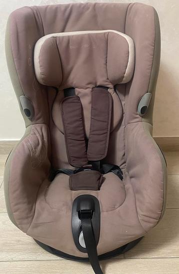 Maxi Cosi Axiss autostoel in heel goede staat. beschikbaar voor biedingen