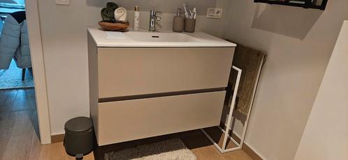 Badkamermeubel inclusief lavabo en kraan., Huis en Inrichting, Badkamer | Badkamermeubels, Ophalen